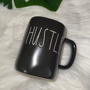 Rae Dunn “HUSTLE” mug✨